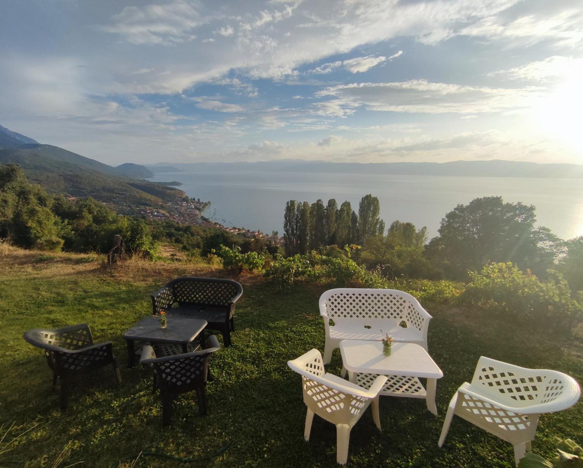 Guest House Nakjoski Elshani Exterior foto