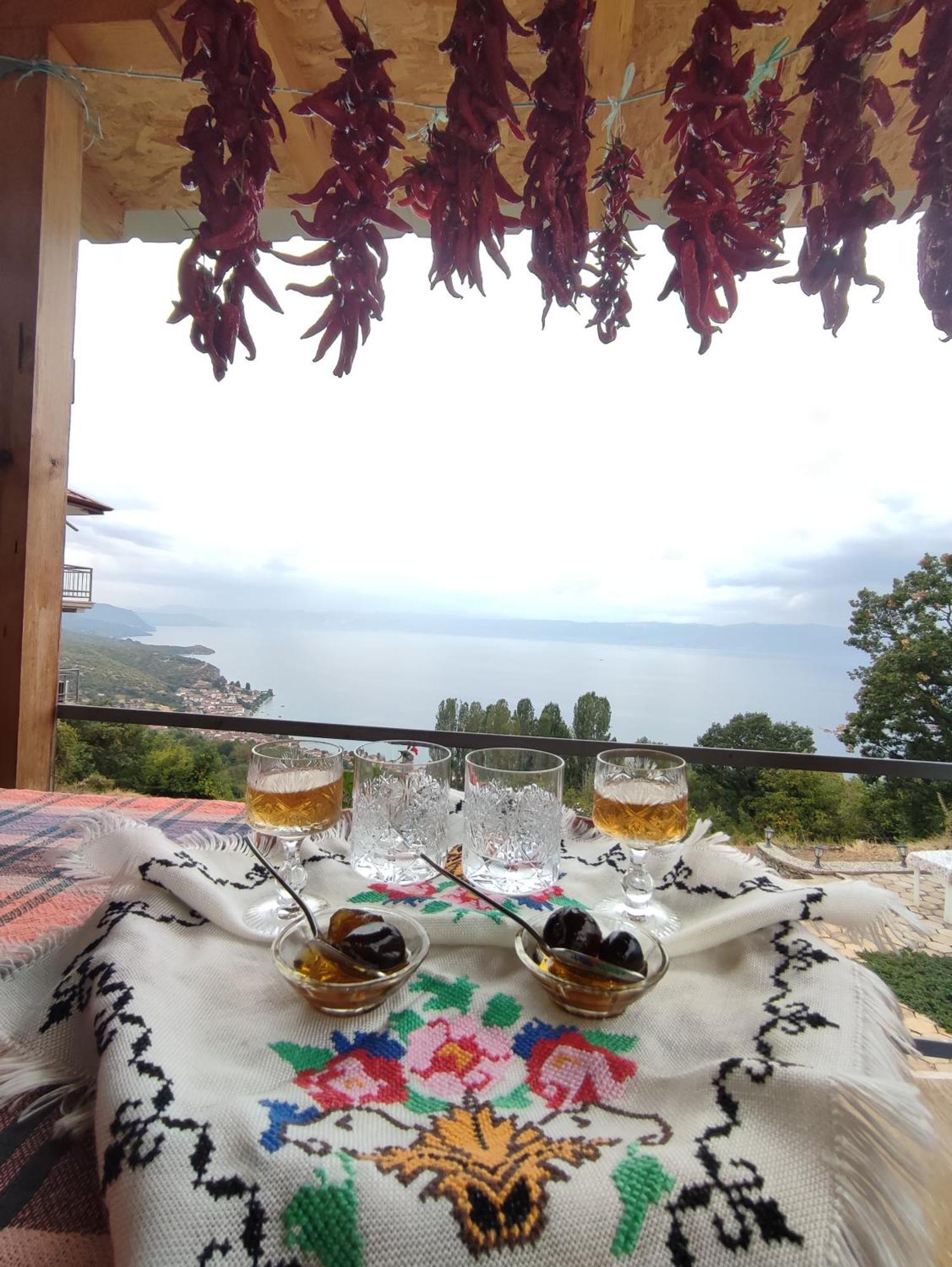 Guest House Nakjoski Elshani Exterior foto